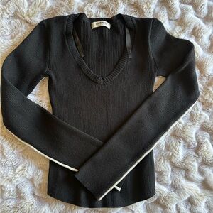 Elegant Black V-Neck Sweater by 4th + Reckless